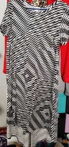 Lularoe Carly